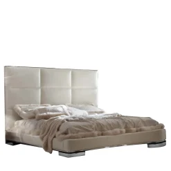 Letto king size in pelle avorio