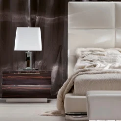 Letto king size in pelle avorio
