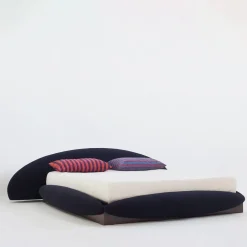 Letto Romeo Blue di Maria Vittoria Paggini