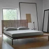 Letto Twine in Noce Canaletto di Matteo Thun & Antonio Rodriguez