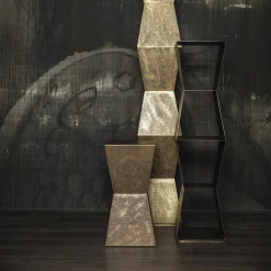 Libreria alta Tula in bronzo
