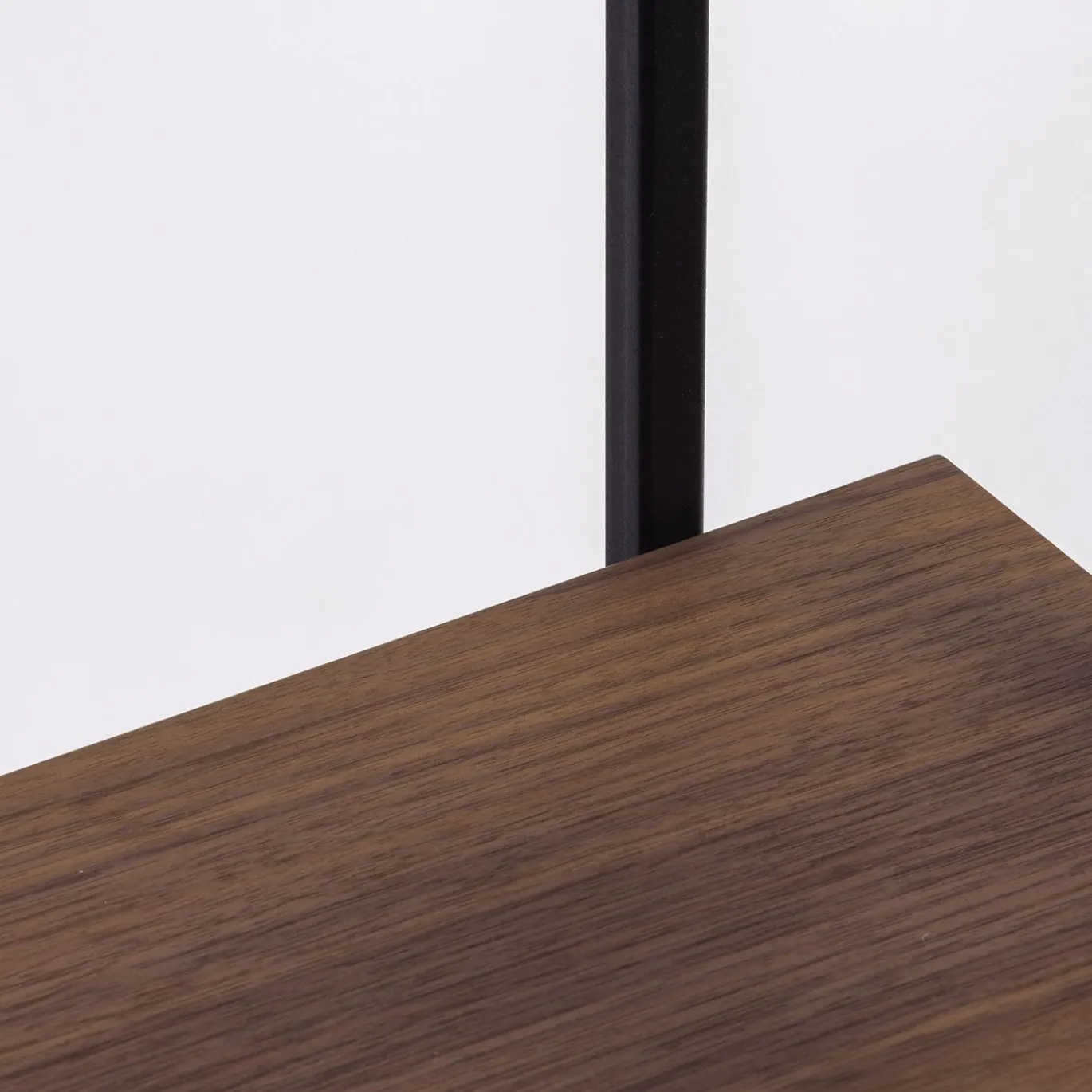 Libreria Obsidium in noce e ferro nero