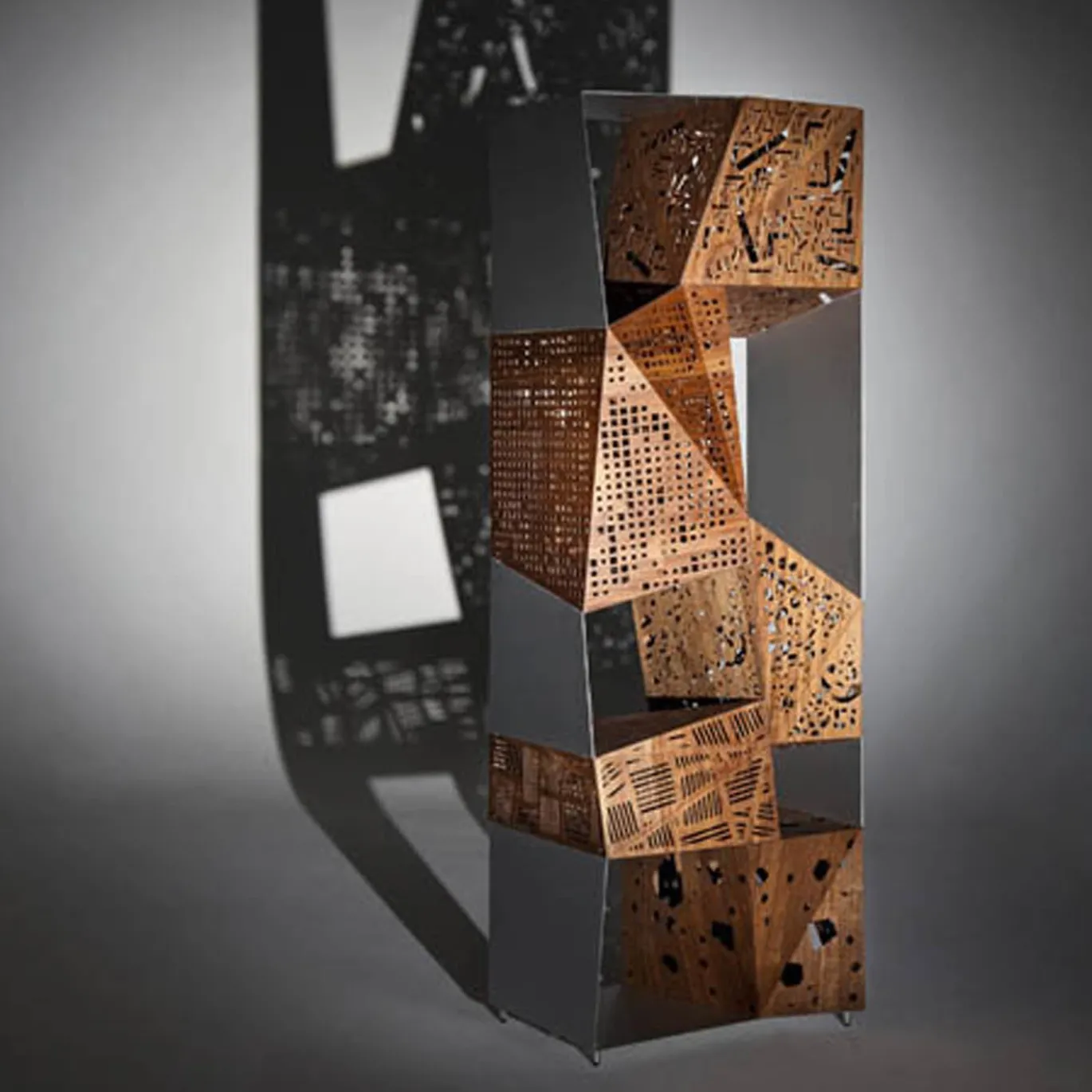 Libreria Riddle Totem in Noce di Steven Holl