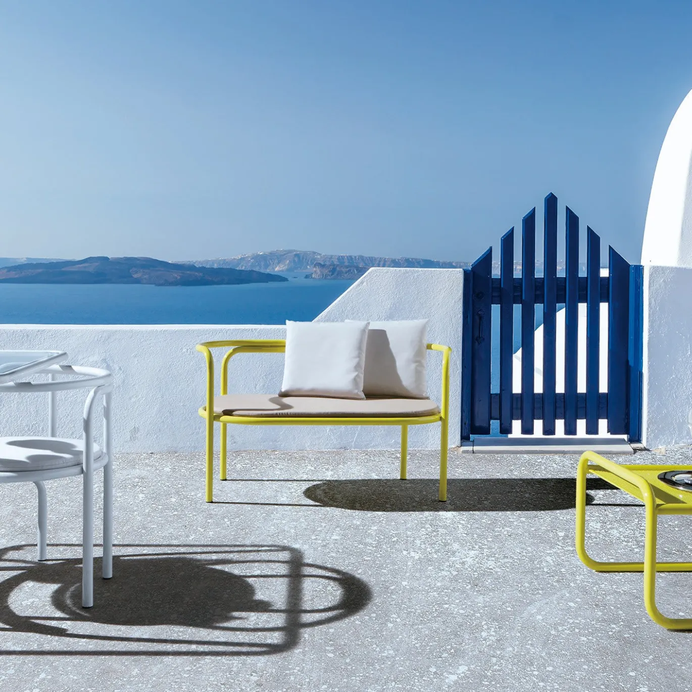 Lovanie Locus Solus Yellow di Gae Aulenti