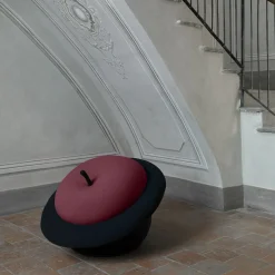 MAgriTTA Rouge Poltrona di Sebastian Matta