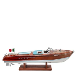 Modello di motoscafo Aquarama