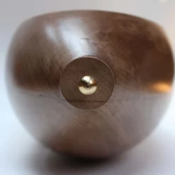 Oggetto scultoreo di rugby