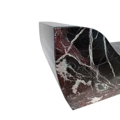 Onda Nuova Chaise Longue Leggera in Marmo