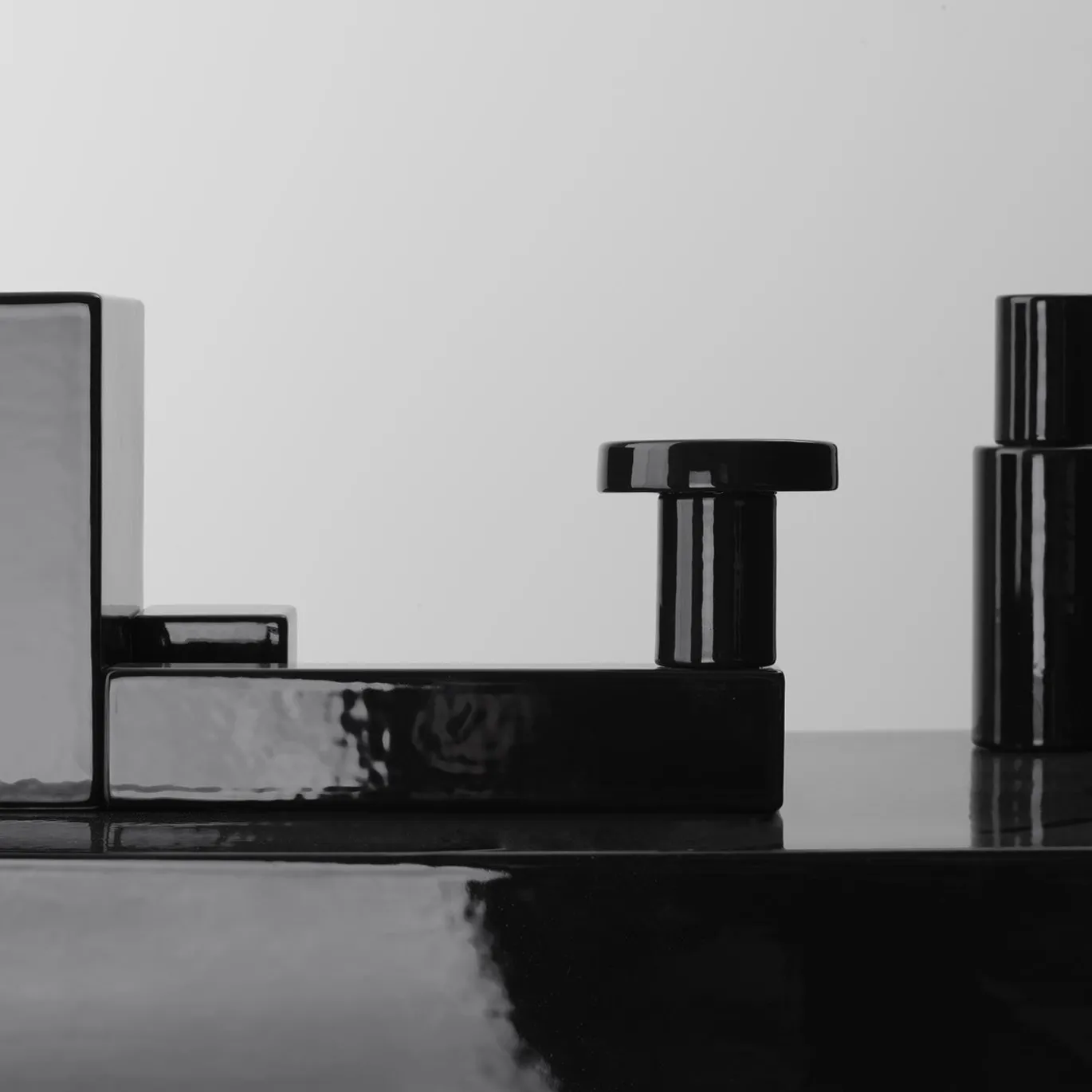 Paesaggi Scultura rettangolare nera di Nathalie Du Pasquier