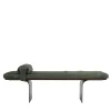 Panca Minerva in pelle verde con base metallica curva