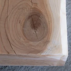 Panchina in legno di cedro Mykonos Undercut finitura naturale