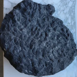 Panchina scultorea rettangolare in marmo bianco di Carrara