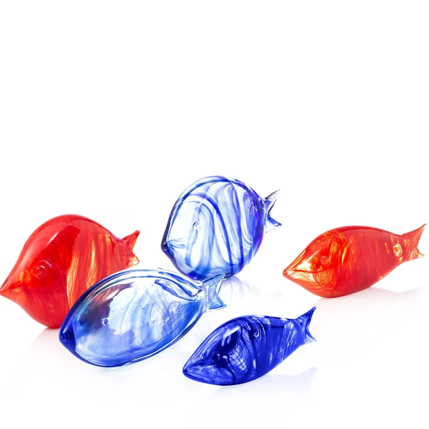 Pesce stilizzato in vetro di Murano blu medio