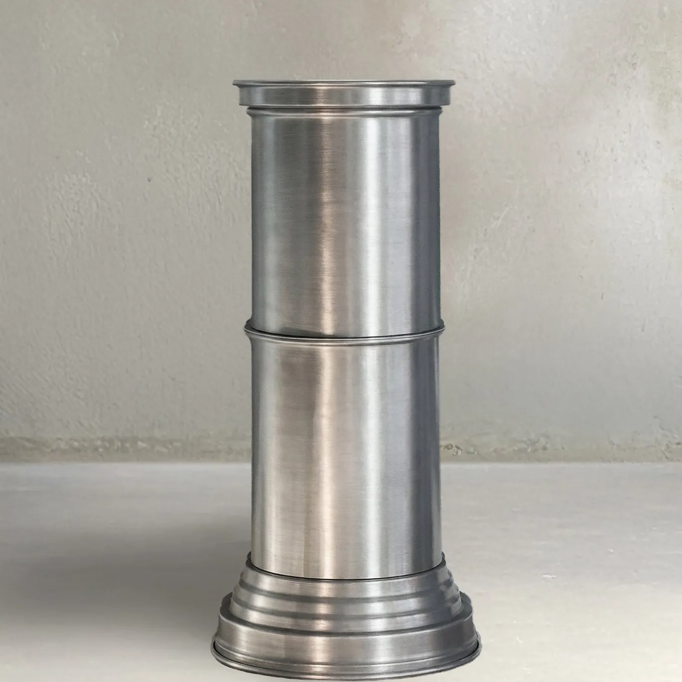 Piedistallo Contemporary Column in Alluminio Spazzolato