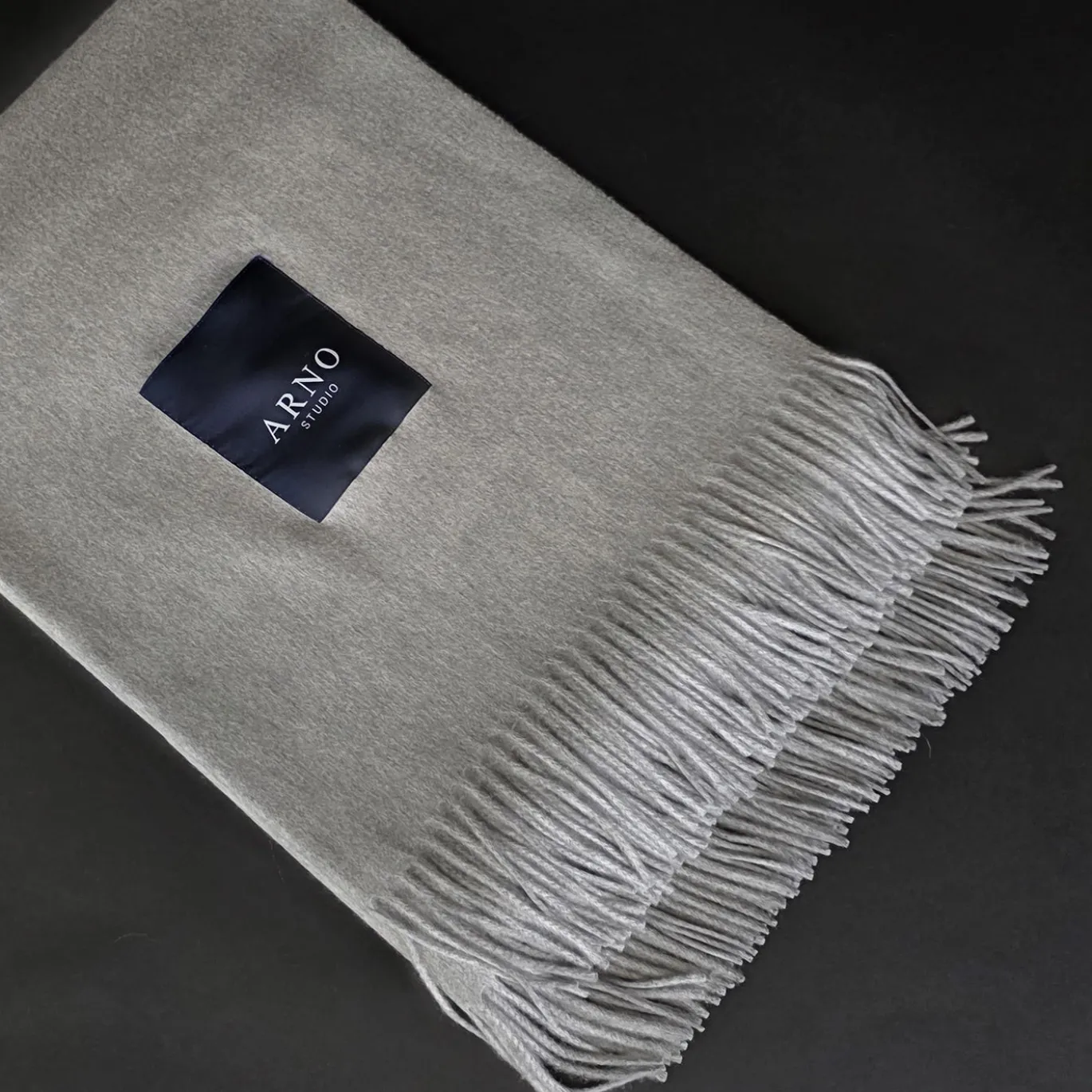 Plaid Grigio in Cashmere Puro Arno