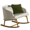 Poltrona a dondolo Cleo Beige in legno di Accoya di Marco Acerbis