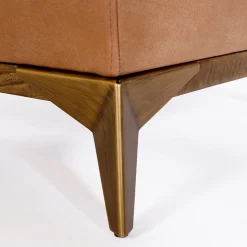 Poltrona Agostina pelle marrone camel