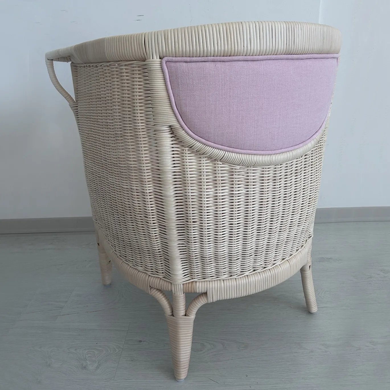 Poltrona Angelina in Rattan con Intreccio in Midollino