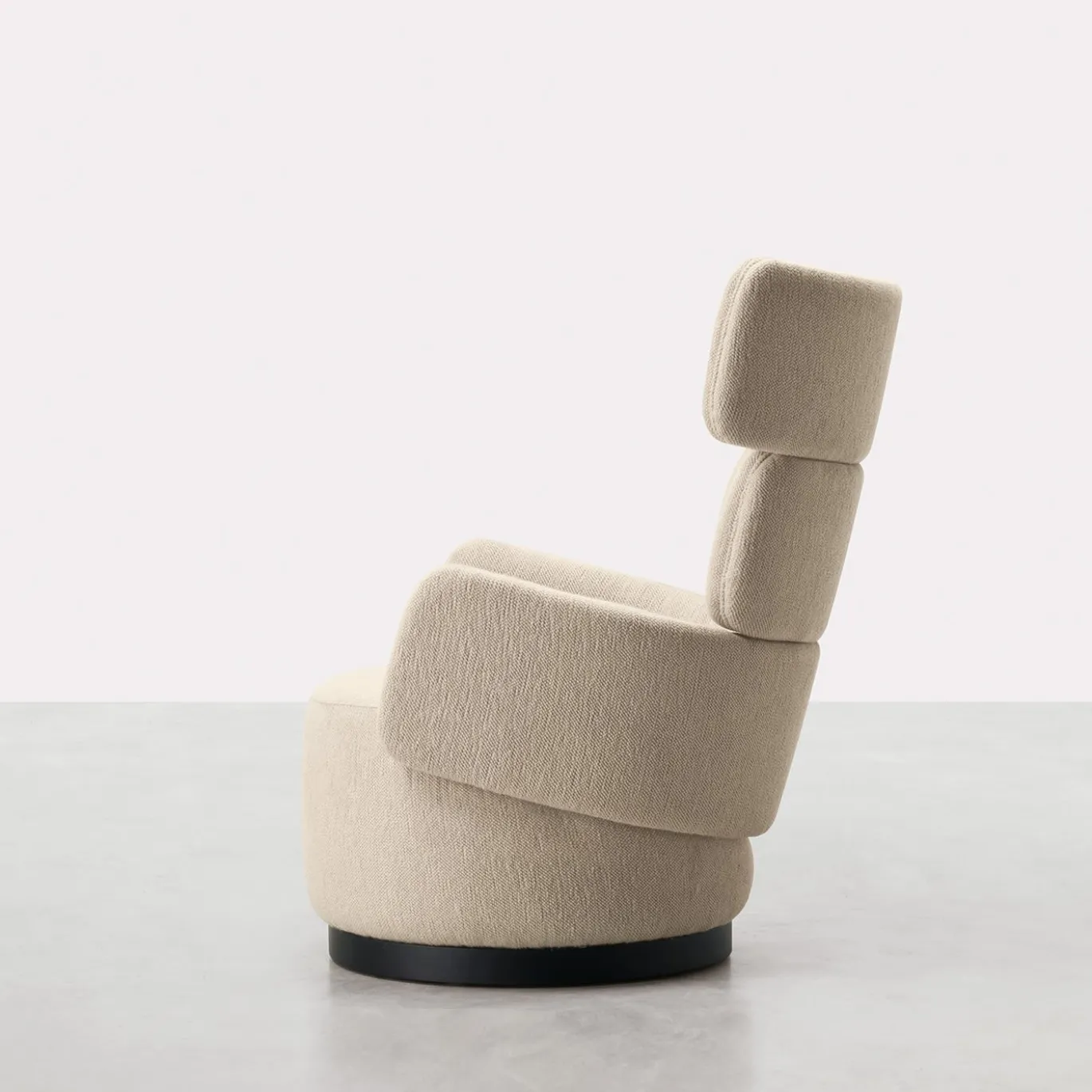 Poltrona Boris Beige di Dainelli Studio