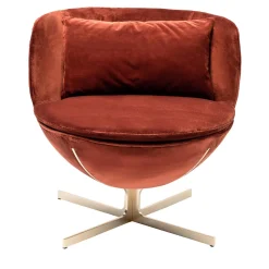 Poltrona Calice in velluto rosso di Patrick Norguet