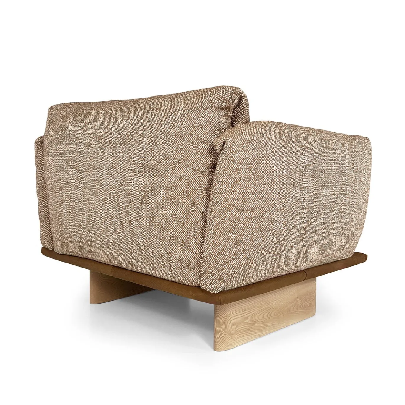 Poltrona Connor marrone con base in rovere