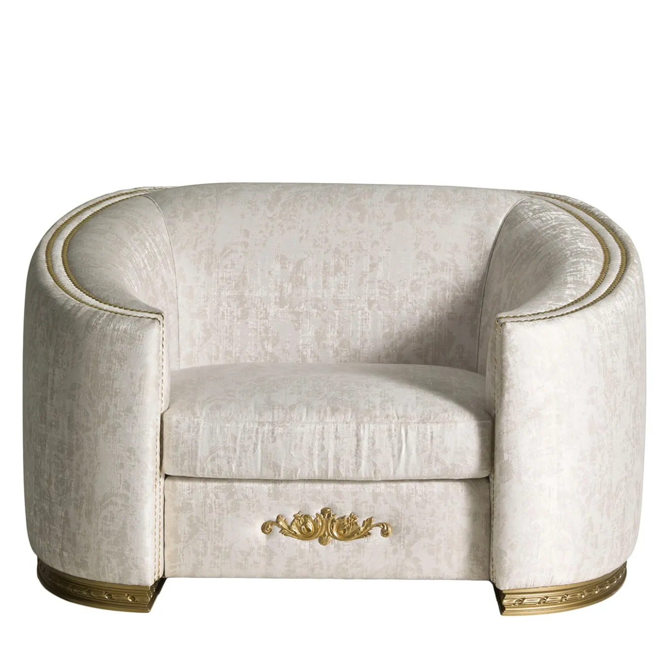 Poltrona Esedra in tessuto bianco con base in legno massello