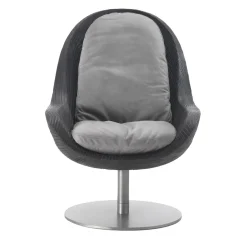 Poltrona girevole Creus Black di Pininfarina