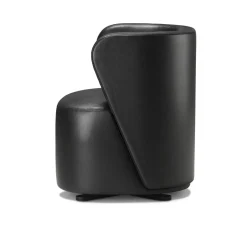 Poltrona girevole Spritz in pelle nera di Lorenza Bozzoli