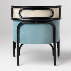 Poltrona in velluto azzurro Targa Petit