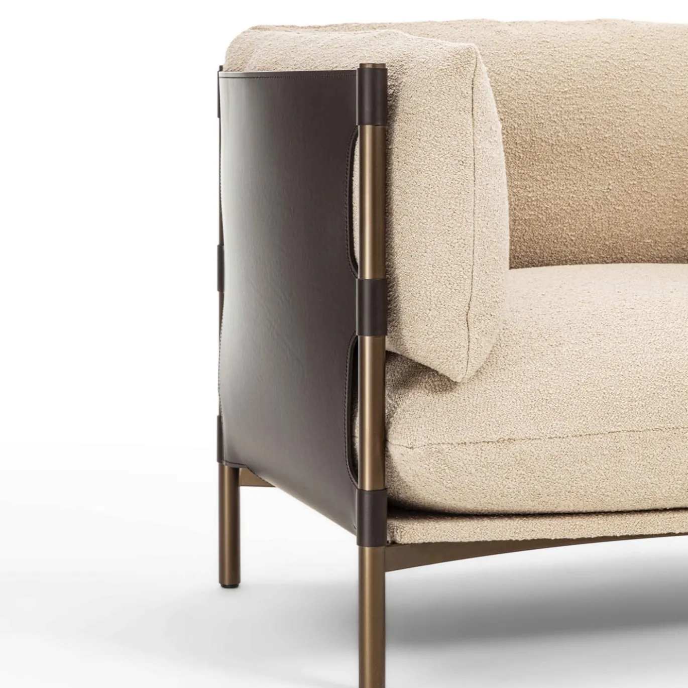 Poltrona Iris Beige