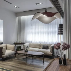 Poltrona Iris Beige