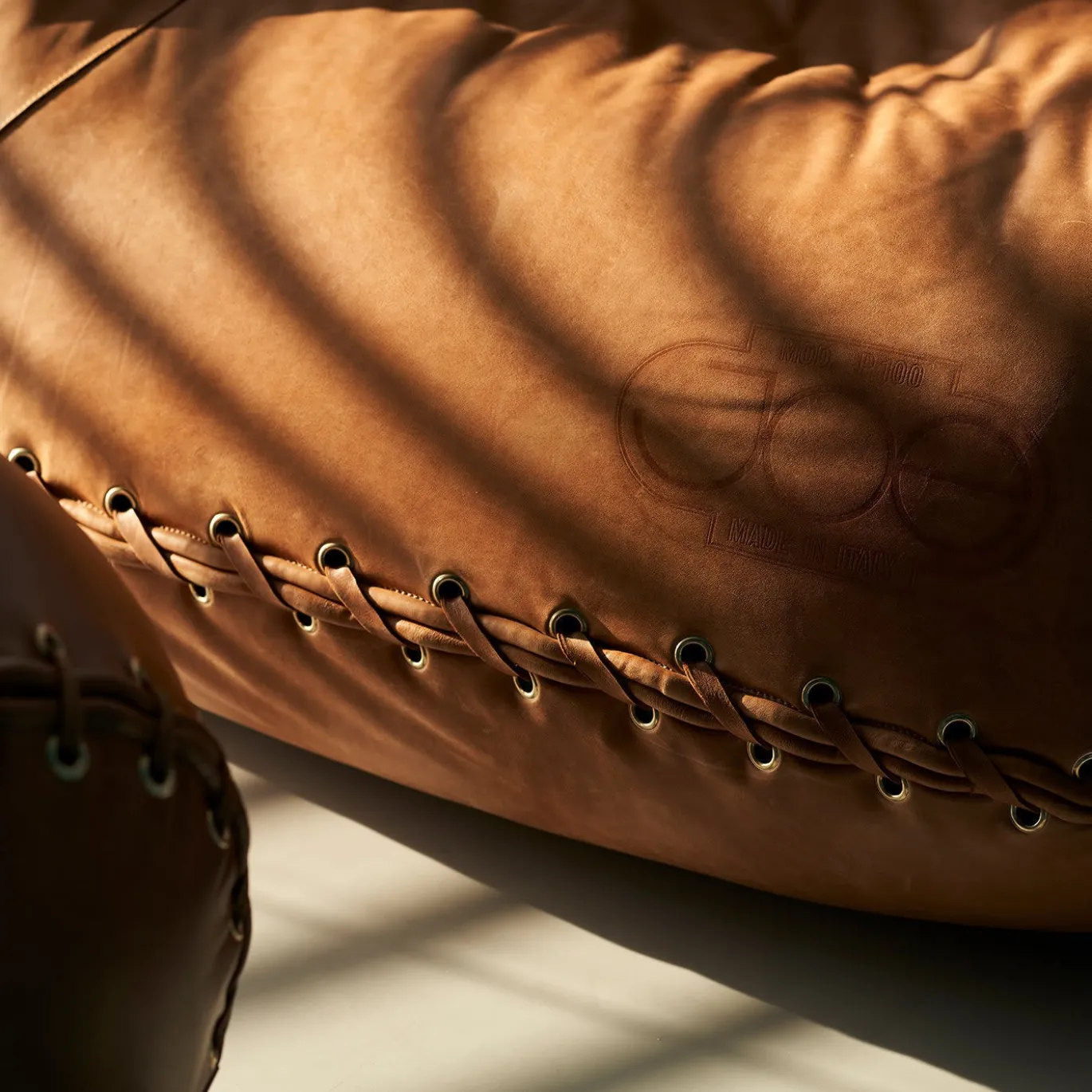 Poltrona Joe in Pelle Marrone