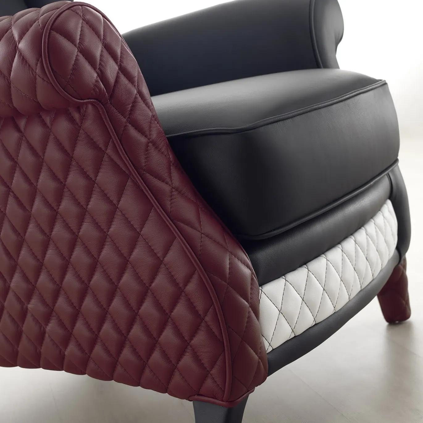 Poltrona Ladypit Di Anonimi Creativi