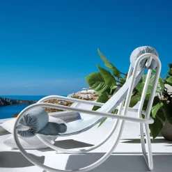 Poltrona Locus Solus White di Gae Aulenti