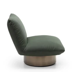 Poltrona lounge in pelle verde Hope con base con finitura in ottone