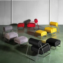 Poltrona lounge Kate Spark in tessuto tweed giallo con poggiapiedi