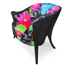 Poltrona Opus laccata e Black Flower Di Carlo Rampazzi