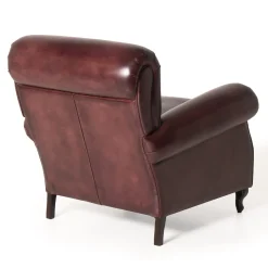 Poltrona Roma in pelle Crust rosso Cartier patinata a mano