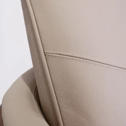 Poltrona ROMA in pelle in due tonalità beige