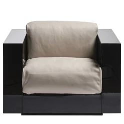 Poltrona Saratoga White di Lella e Massimo Vignelli
