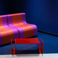 Poltrona Sofo viola e rossa