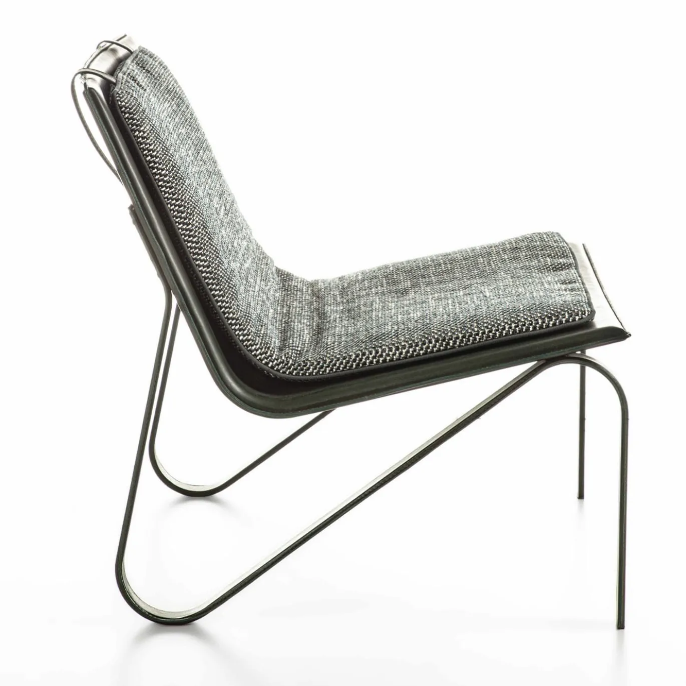 Poltrona Soft Thea in tessuto grigio e pelle nera