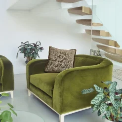 Poltrona Zeno Eco In Velluto Verde Oliva Di Brian Sironi