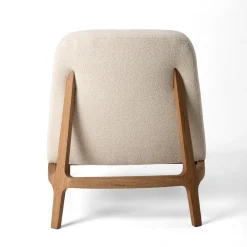 Poltrona Zeta bianco sporco con telaio in rovere