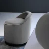 Poltroncina Elettra rotonda in velluto grigio con base nera