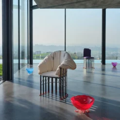 Poltroncina La Pagnotta Bianca di Gaetano Pesce