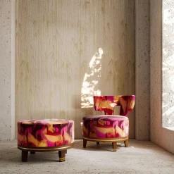 Poltroncina Lounge Rotonda Charles K in tessuto Rosso Reimei