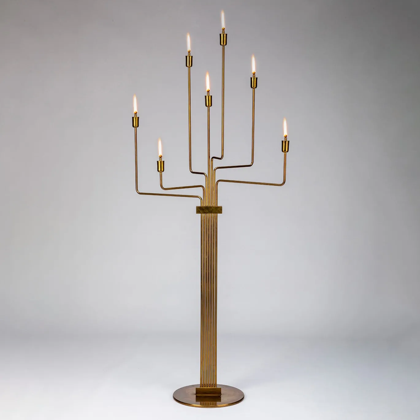 Portacandele da terra in ottone bronzato Talitha