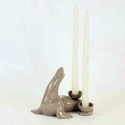 Portacandele in Ceramica Fiamme Bestiali Foca Taupe