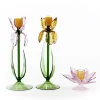 Portacandele in Vetro Rosa Lotus di Summerill & Bishop